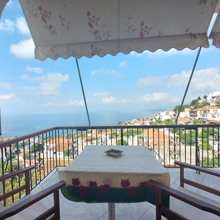 George'S Apartment Loutraki (Skopelos) Exterior foto