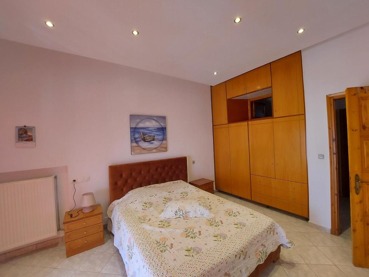 George'S Apartment Loutraki (Skopelos) Exterior foto